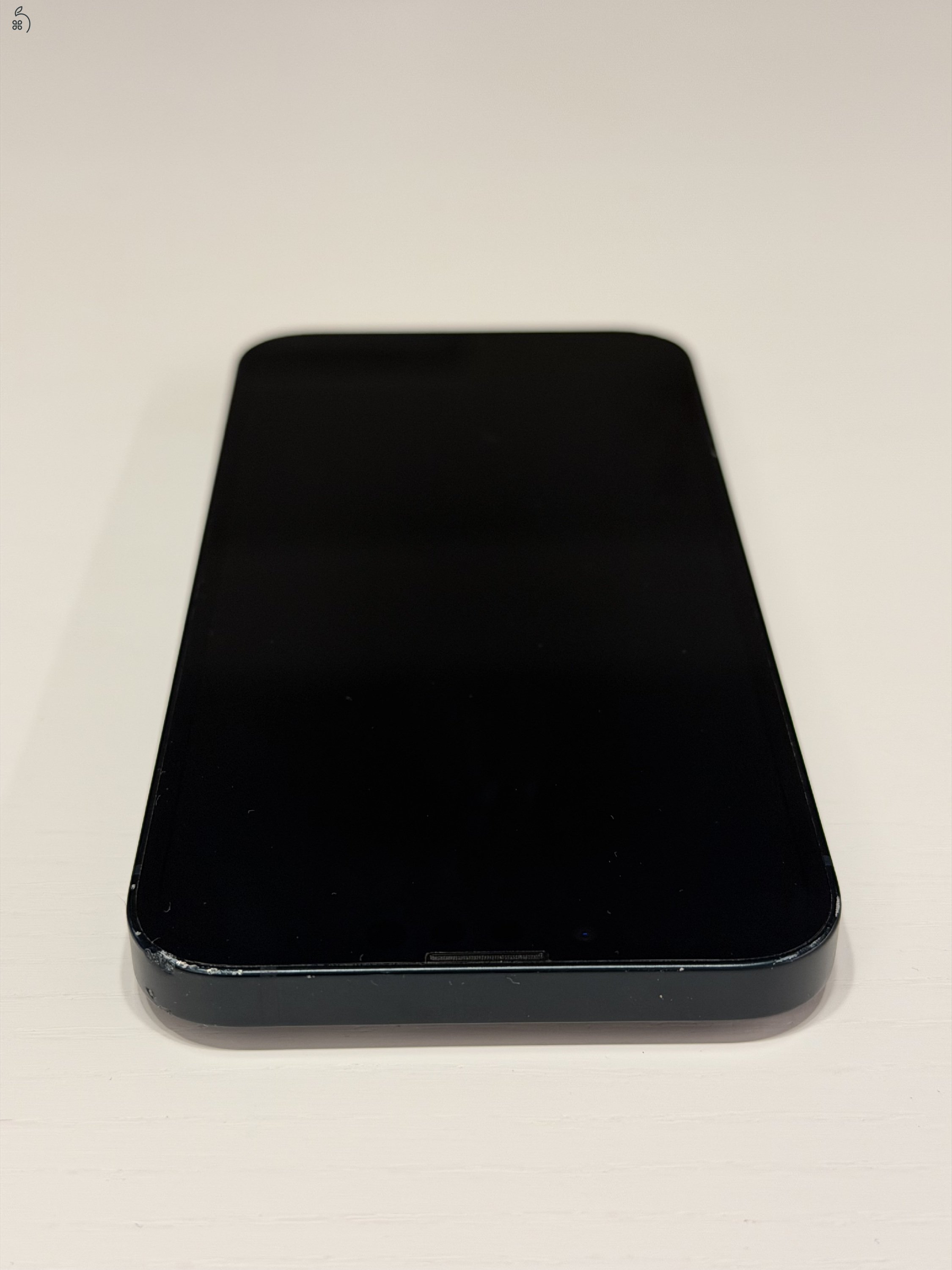 iPhone 13 újszerű használt