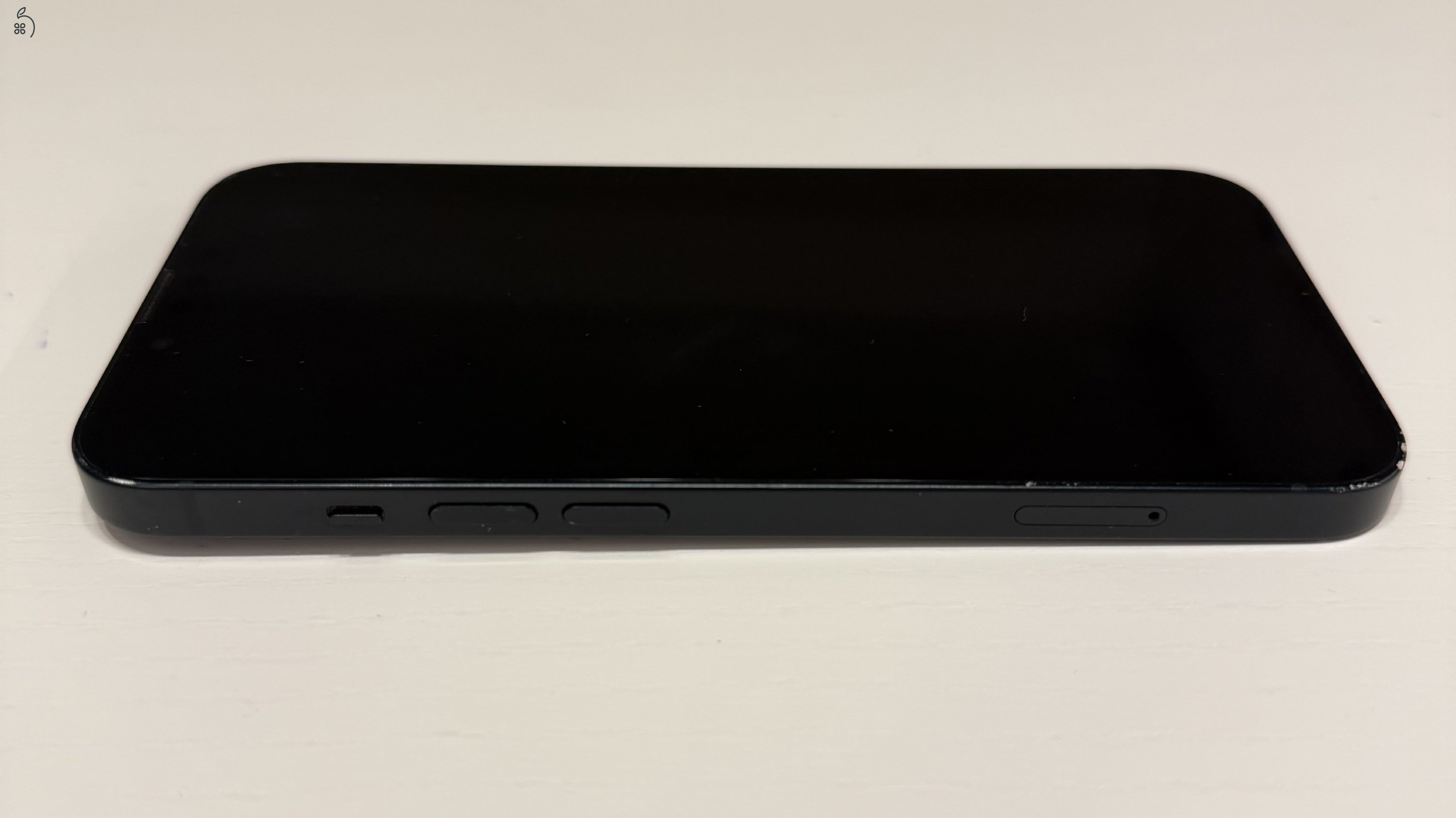 iPhone 13 újszerű használt