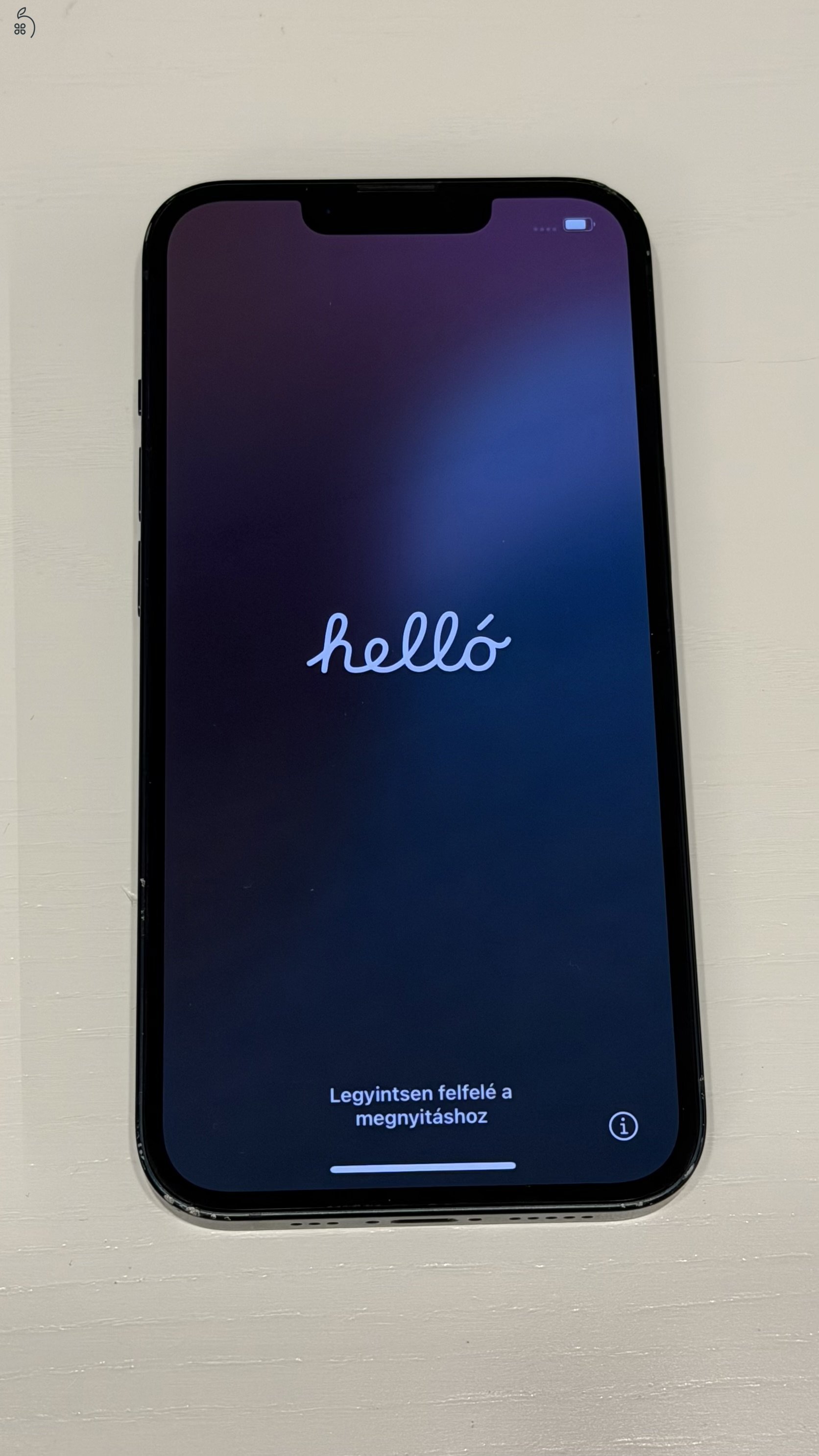 iPhone 13 újszerű használt