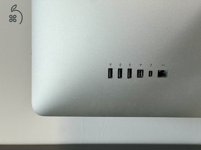 Apple Thunderbolt display 27