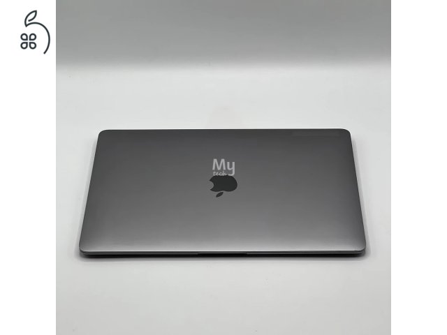 MacBook Air 13″ 2020, M1 8 Cores, 16 GB RAM, 7 core GPU, 256 GB SSD 27% Áfás (0225AB-3644)