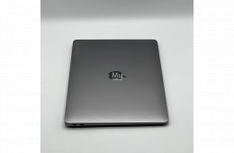 MacBook Air 13″ 2020, M1 8 Cores, 16 GB RAM, 7 core GPU, 256 GB SSD 27% Áfás (0225AB-3644)