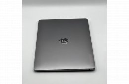 MacBook Air 13″ 2020, M1 8 Cores, 16 GB RAM, 7 core GPU, 256 GB SSD 27% Áfás (0225AB-3644)