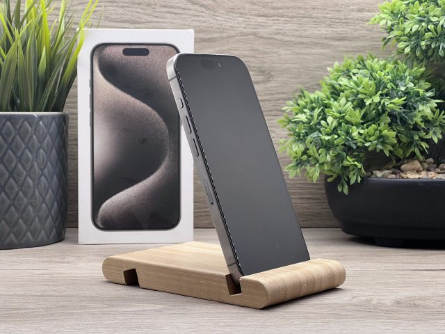 Hibátlan iPhone 15 Pro Natural Titanium 128GB 2 ÉV Garanciával Számlával 90% Akku
