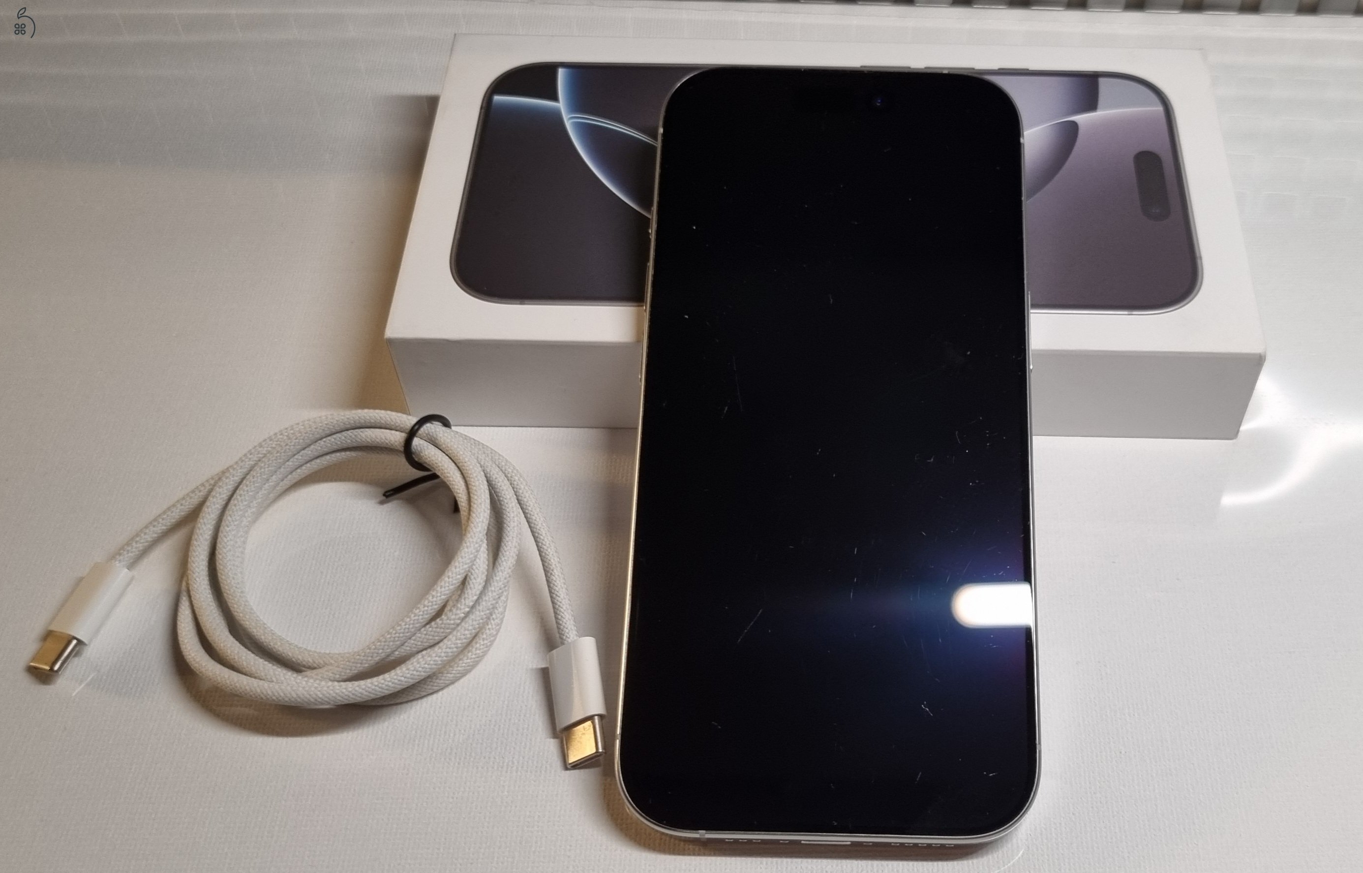 iPhopne 16 Pro 128GB White Titanium - Garanciális