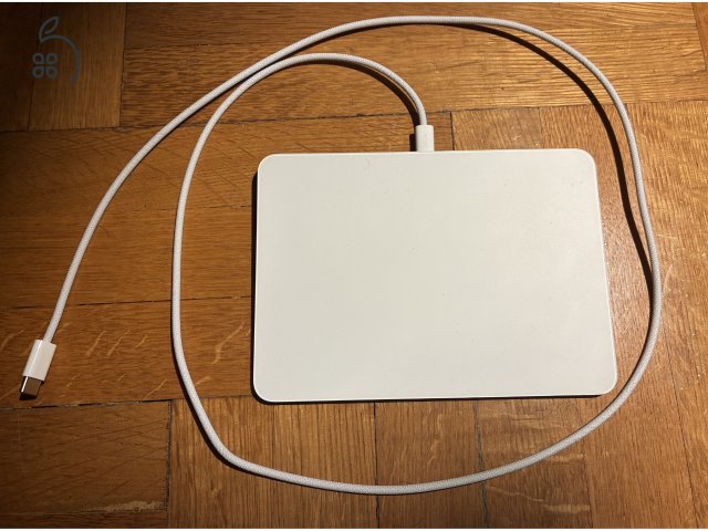  Apple Magic Trackpad 2 (A1535) újszerű állapotban, eredeti kábellel