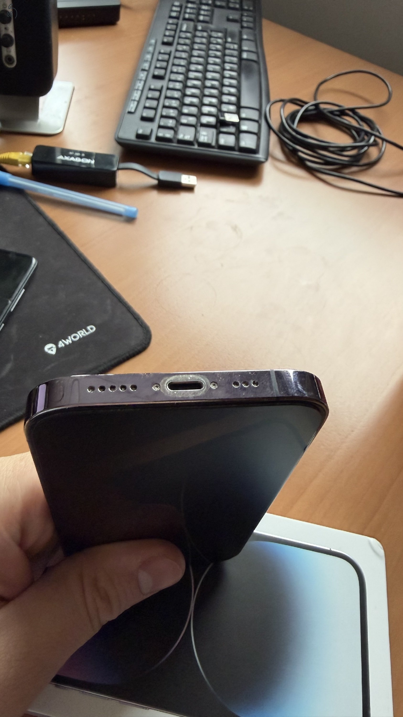 Eladó iphone 14 pro 256gb