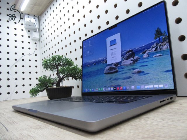 Apple MacBook Pro 16” (2021, M1 Pro) – Liquid Retina XDR + ProMotion 120 Hz, akár 21 óra – 32 GB RAM – 512 GB SSD – Használt, szép állapot – 335 ciklus / 87% akku – 3 hónap garancia