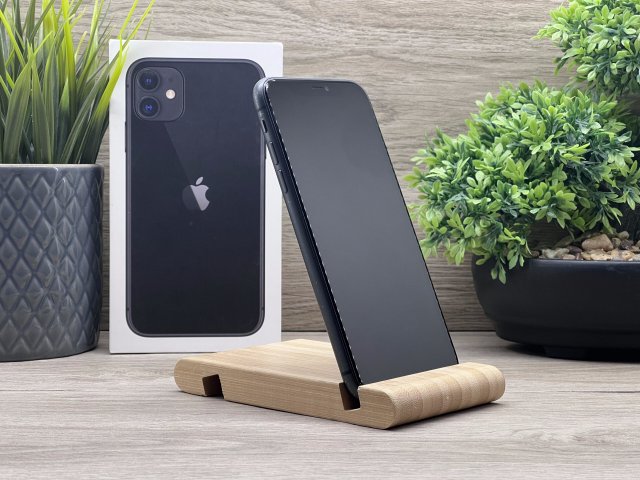 iPhone 11 Black 128GB 2 ÉV Garanciával Számlával 100% Akku