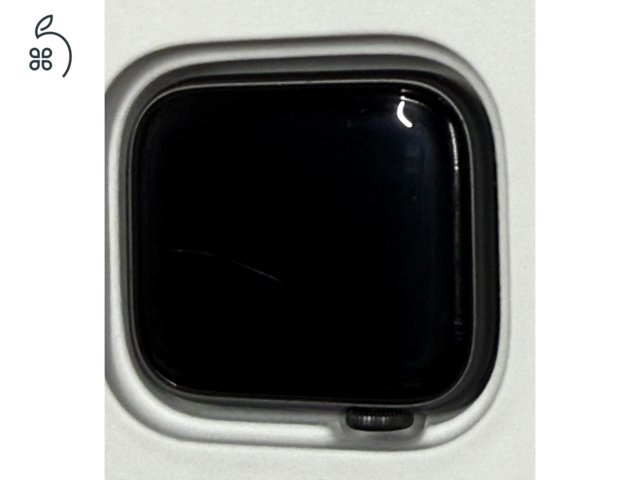 Eladó a képeken látható Apple Watch S5 ESIM (GPS+Cellular)