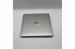 MacBook Air 13″ 2020, M1 8 Cores, 16 GB RAM, 7 core GPU, 256 GB SSD 27% Áfás (0230AB-3644) 