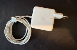 Eladó egy koros, de gyönyörű állapotó MacBook Air