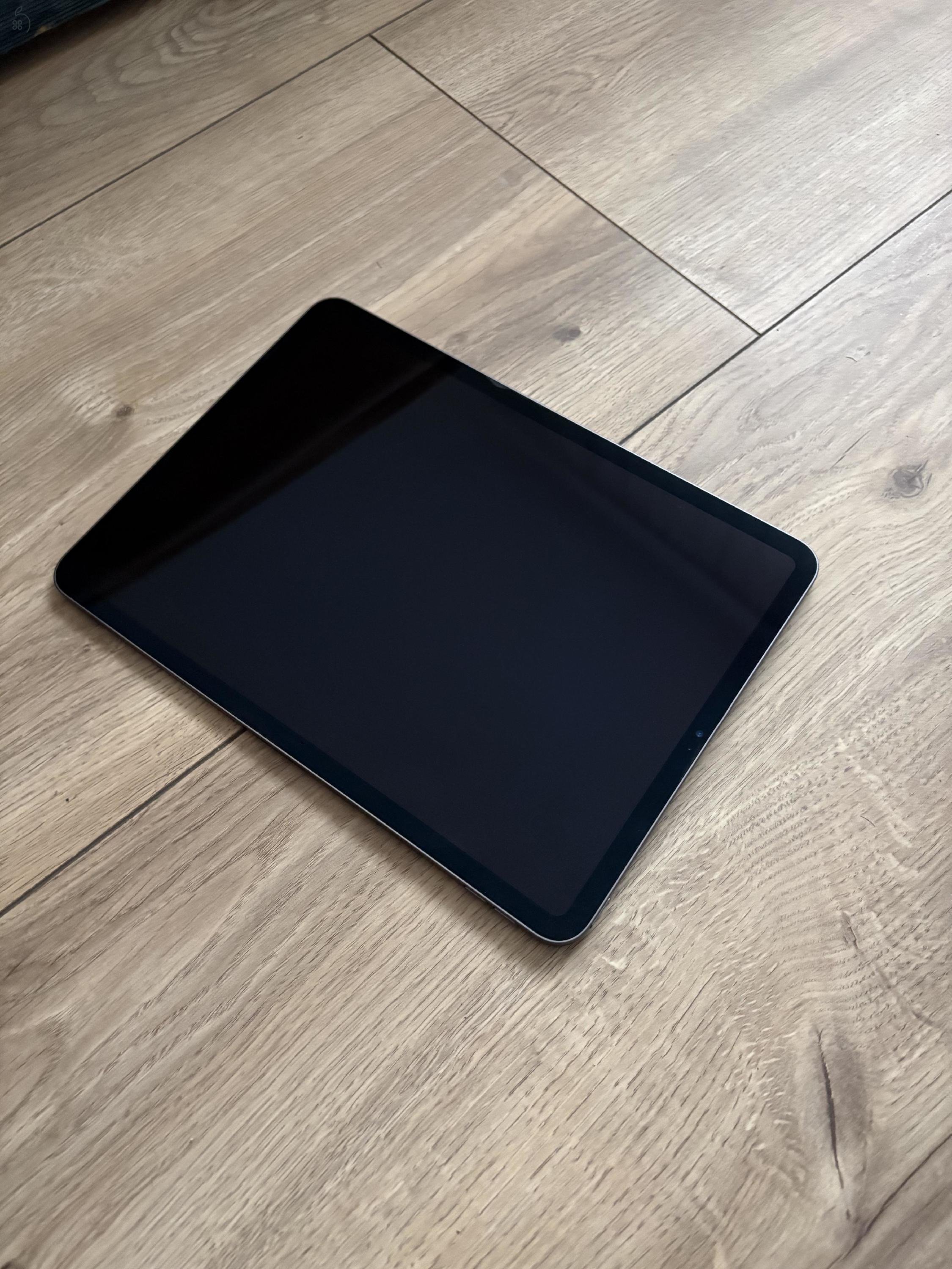iPad Pro 11 hüvelykes (1. generáció) tablet 64 GB-os, Wifis 