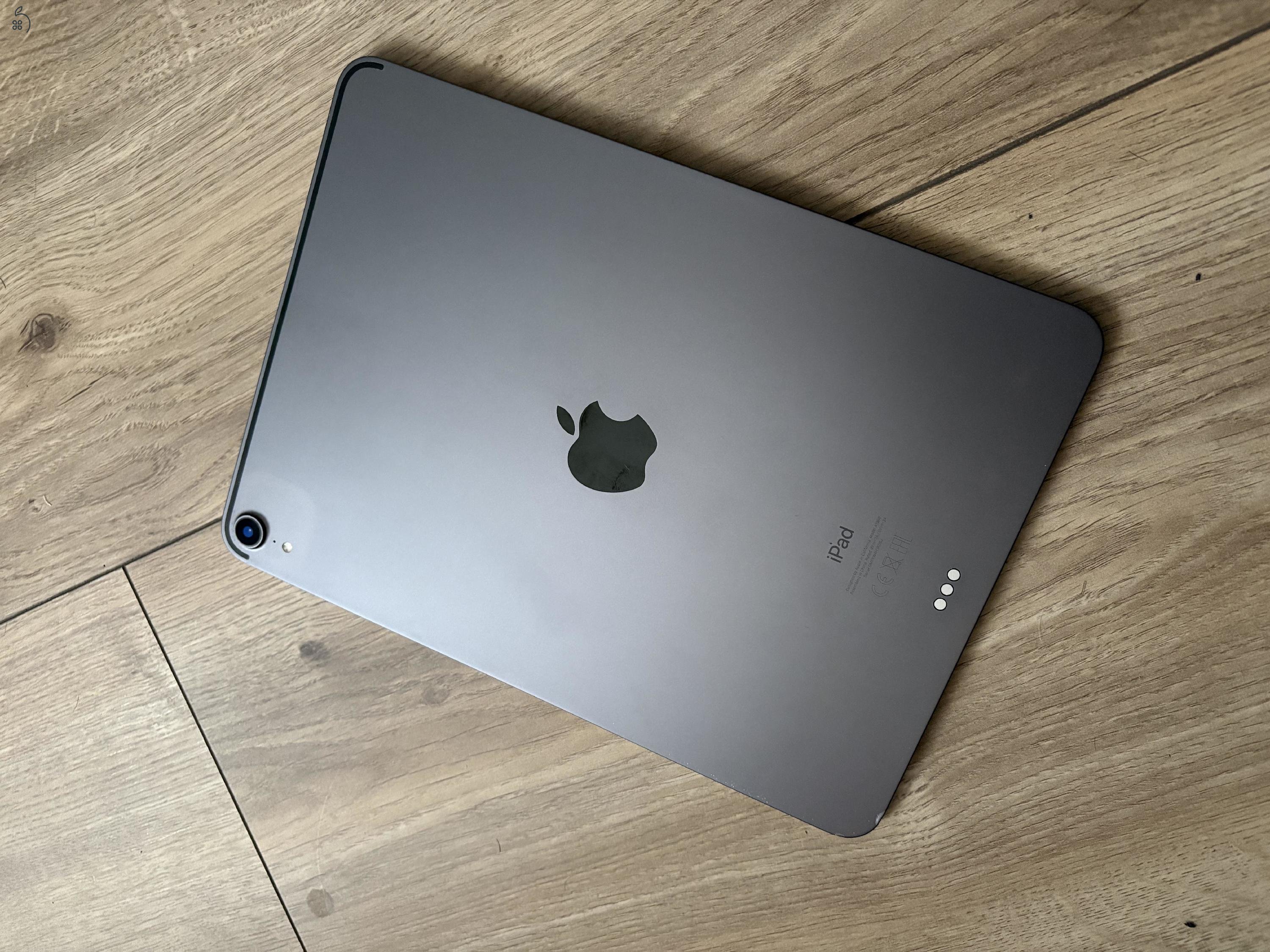 iPad Pro 11 hüvelykes (1. generáció) tablet 64 GB-os, Wifis 