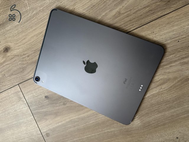 iPad Pro 11 hüvelykes (1. generáció) tablet 64 GB-os, Wifis 