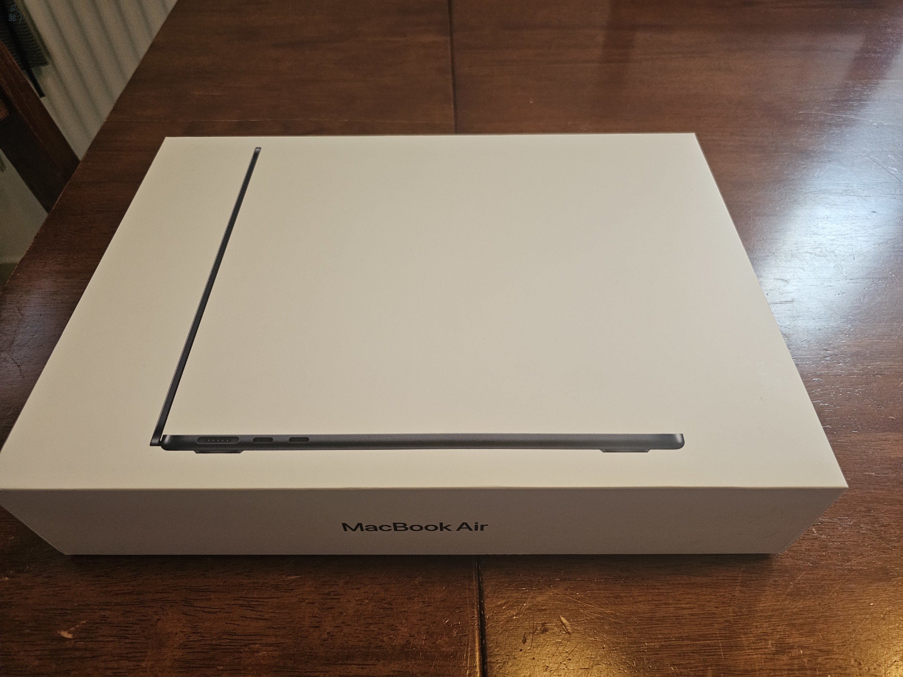Macbook Air M2 13.6