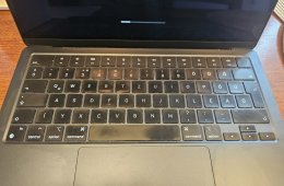 Macbook Air M2 13.6