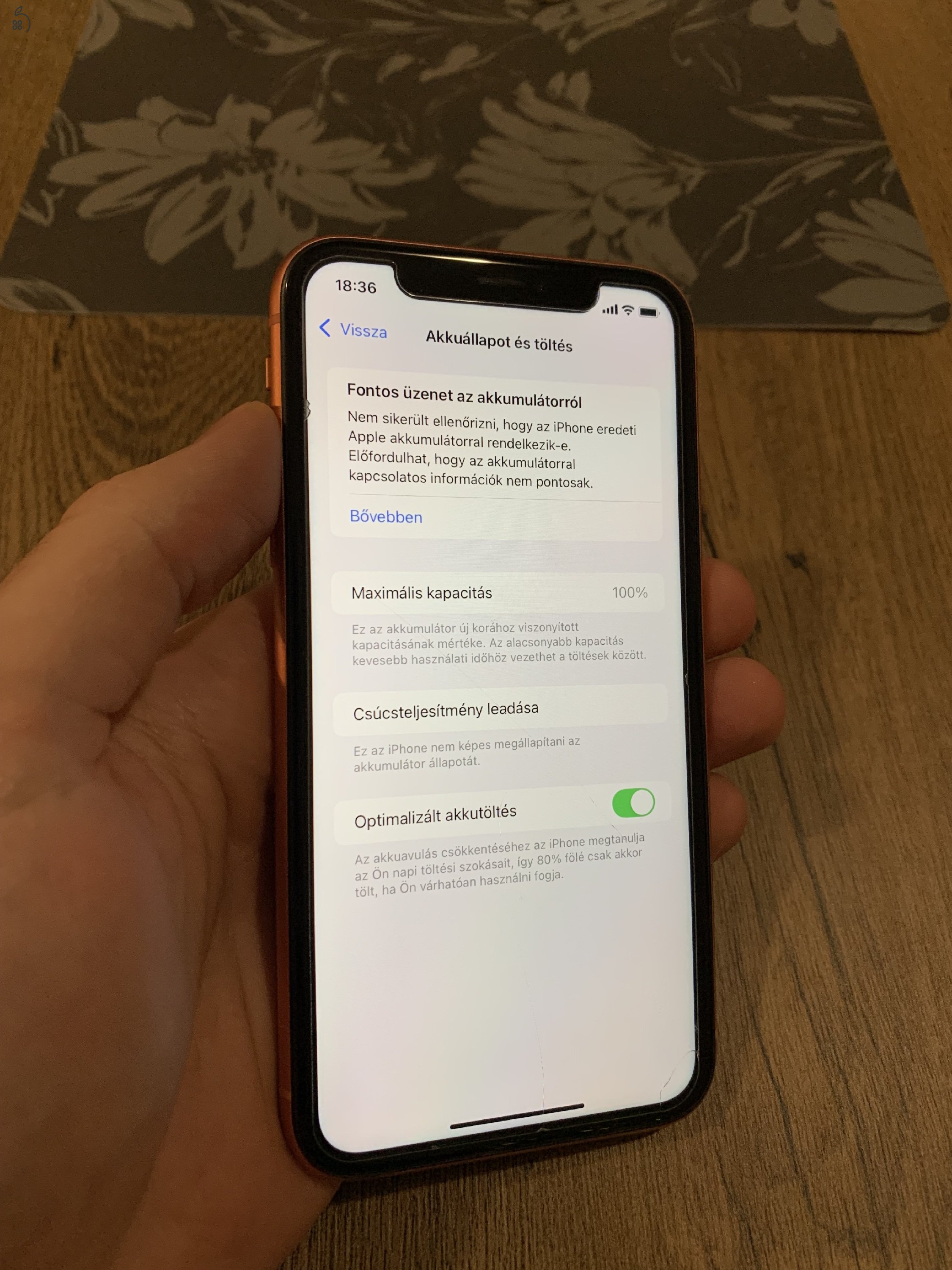 iPhone XR 64GB 100% akksi Független