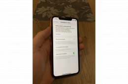 iPhone XR 64GB 100% akksi Független