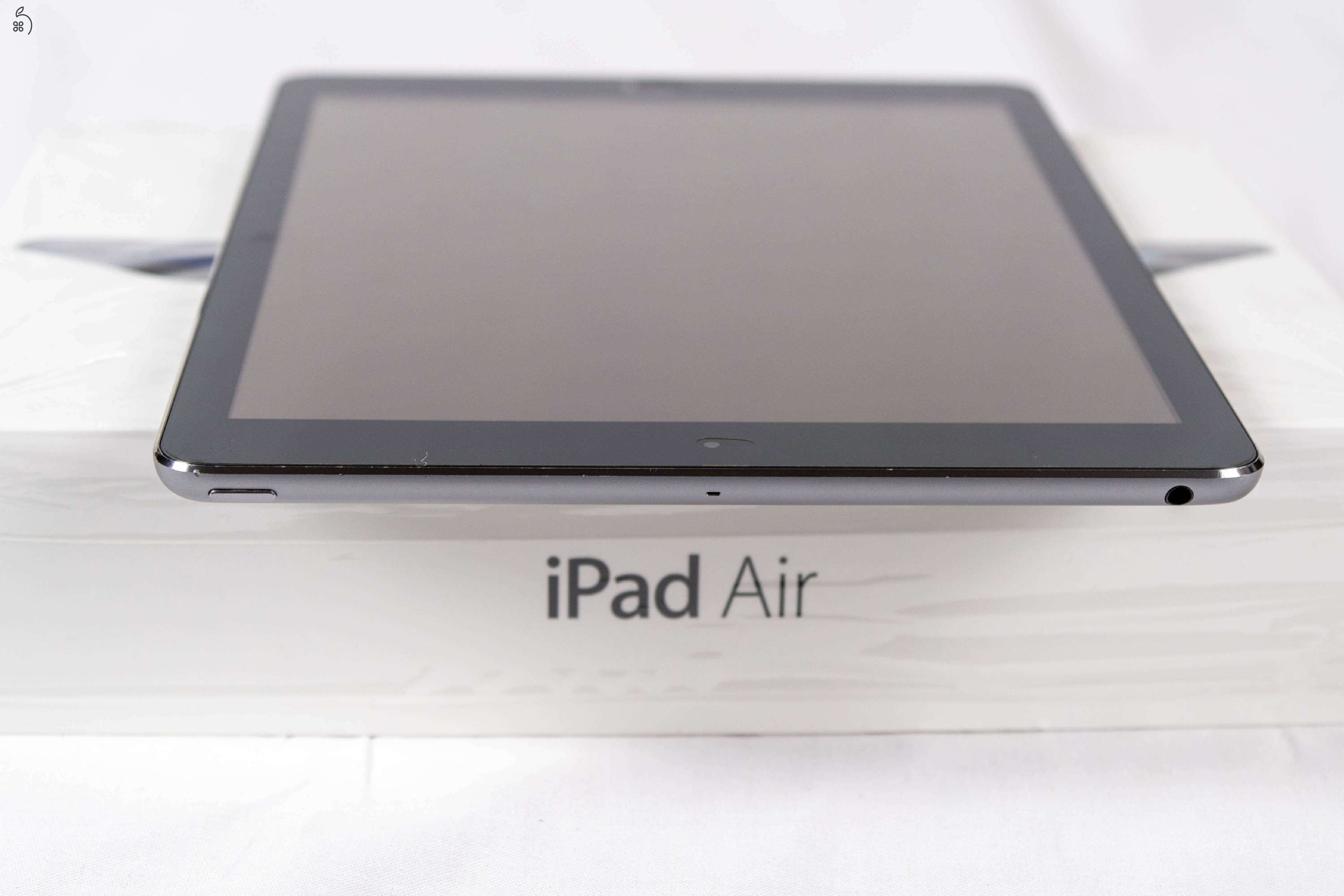 iPad Air 1 – 16GB – Szép állapot, első tulaj, csak 9 900 Ft