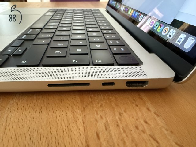 Apple MacBook Pro 14