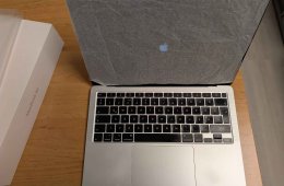 MacBook Air 13