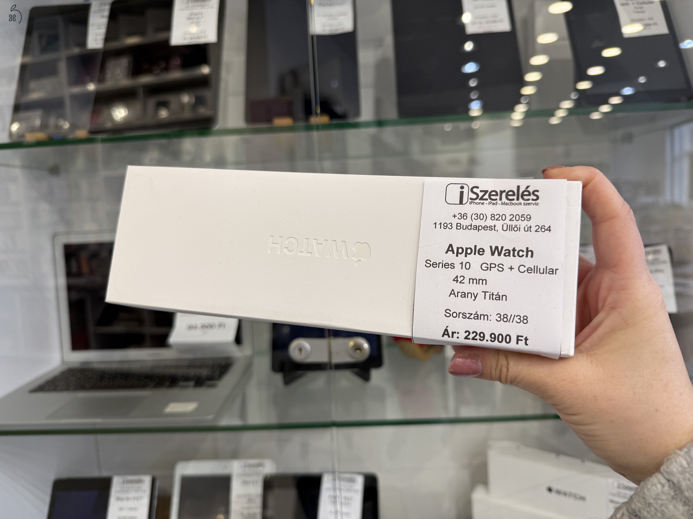 RITKASÁG | Apple Watch Series 10 42mm GOLD TITÁN GPS+Cellular (38/38) iSzerelés.hu