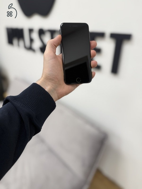 Apple iPhone 8 64GB Fekete Használt Kártyafüggetlen