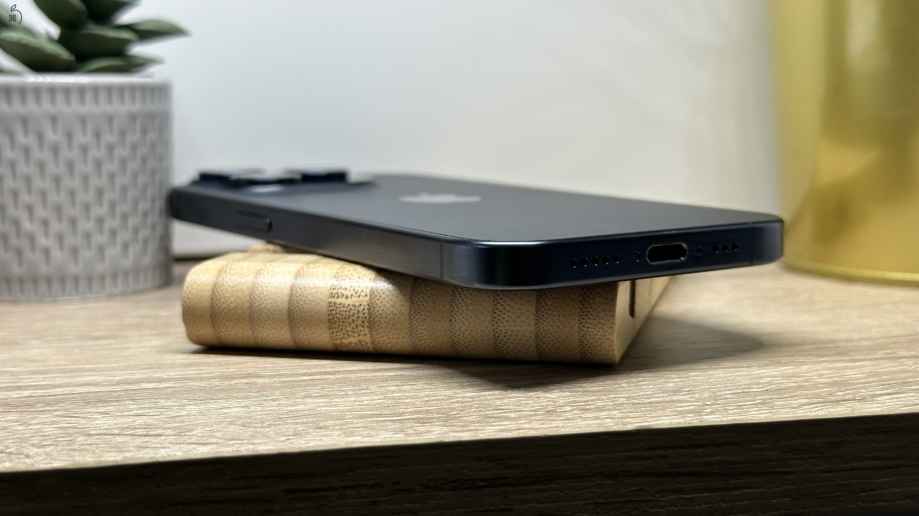  iPhone 15 Pro 256GB Kék, Független - 1 ÉV Garancia, Számla 