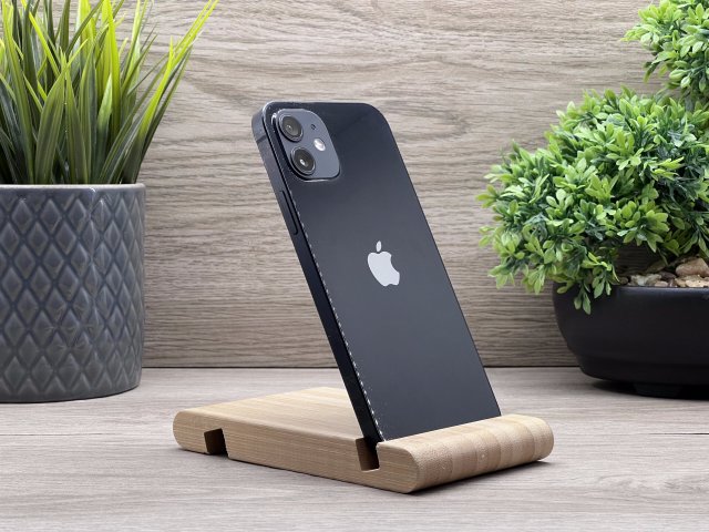 iPhone 12 Black 128GB 2 ÉV Garanciával Számlával 93% Akku
