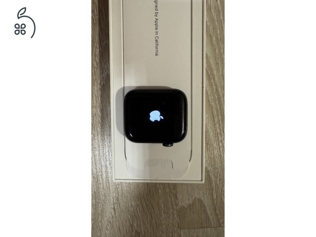 Apple Watch SE 1.gen 44mm