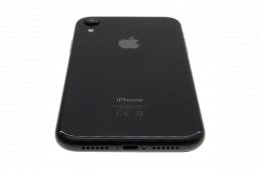 Apple iPhone XR 64 GB Black 100%