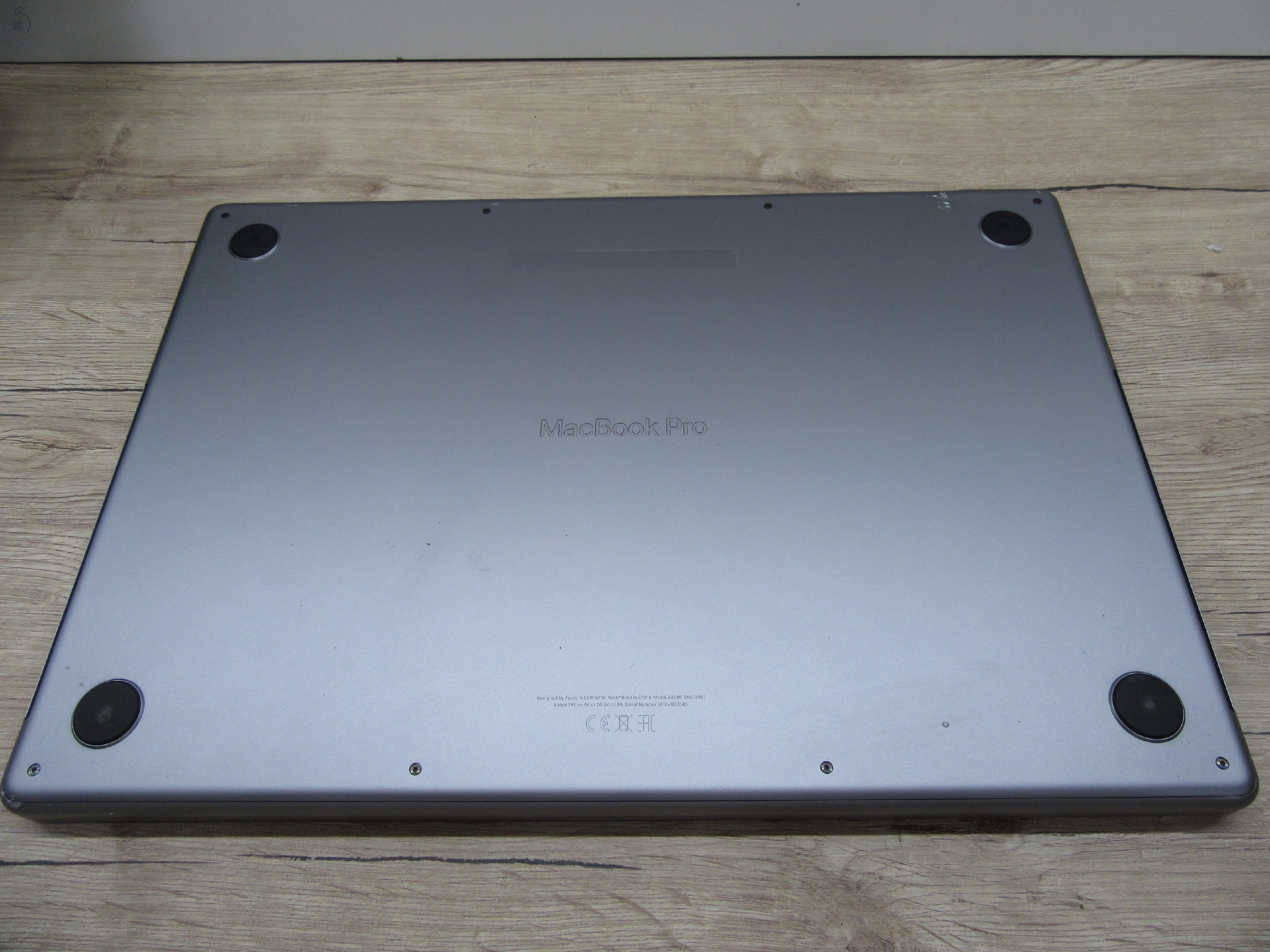 Apple MacBook Pro 16” (2021, M1 Pro) – Liquid Retina XDR + ProMotion 120 Hz, akár 21 óra – 32 GB RAM – 512 GB SSD – Használt, szép állapot – 365 ciklus / 84% akku – 3 hónap garancia