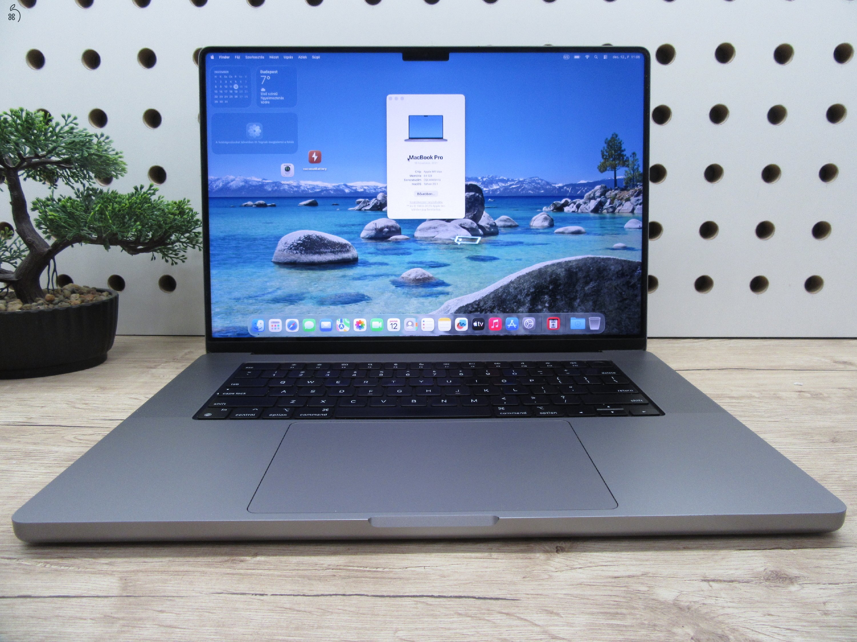 Apple MacBook Pro 16” (2021, M1 Max) – Liquid Retina XDR + ProMotion 120 Hz, akár 21 óra – 64 GB RAM – 1 TB SSD – Használt, szép állapot – 252 ciklus / 91% akku – 3 hónap garancia