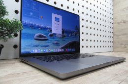 Apple MacBook Pro 16” (2021, M1 Pro) – Liquid Retina XDR + ProMotion 120 Hz, akár 21 óra – 32 GB RAM – 512 GB SSD – Használt, karcmentes – 353 ciklus / 86% akku – 3 hónap garancia