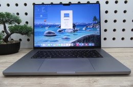 pple MacBook Pro 16” (2023, M2 Pro) – Liquid Retina XDR + ProMotion 120 Hz, 32 GB, villámgyors – Használt, karcmentes – 3 hónap garancia - 73 töltési ciklus