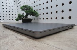 Apple MacBook Pro 16” – M1 Pro, 32 GB, 512 GB – Prémium kijelző, egész napos akku – Használt, karcmentes – 3 hónap garancia - 166 töltési ciklus