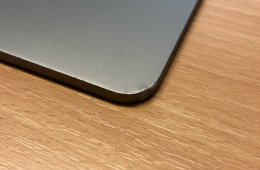 iPad Pro 11-inch WI-FI 64 GB Magic Kexboard-al eladó