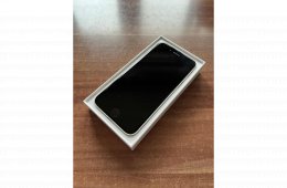 iPhone SE 3. generációs (csillagfény)