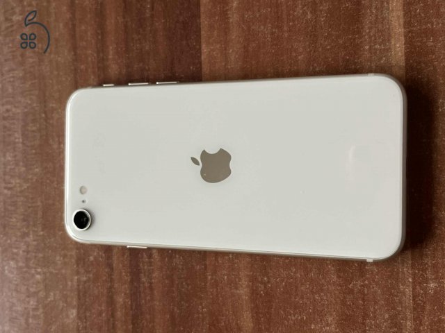 iPhone SE 3. generációs (csillagfény)