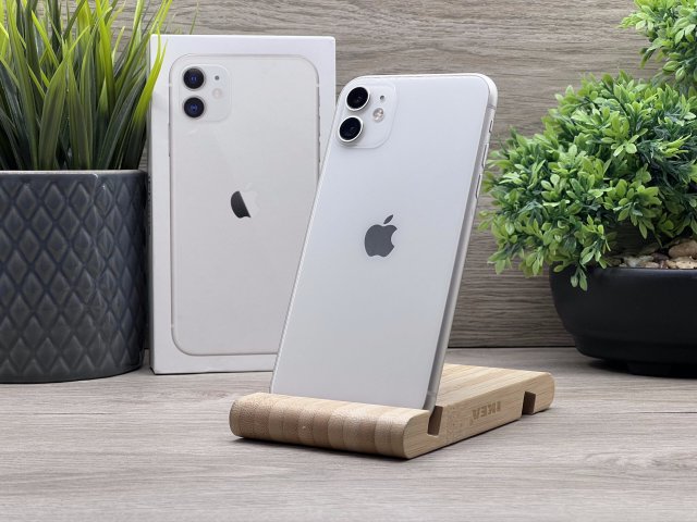 iPhone 11 White 64GB 2 ÉV Garanciával Számlával 100% Akku