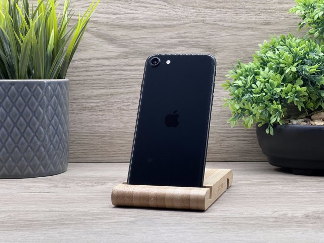 iPhone SE 2020 128GB 2 ÉV Garanciával Számlával 100% Akku