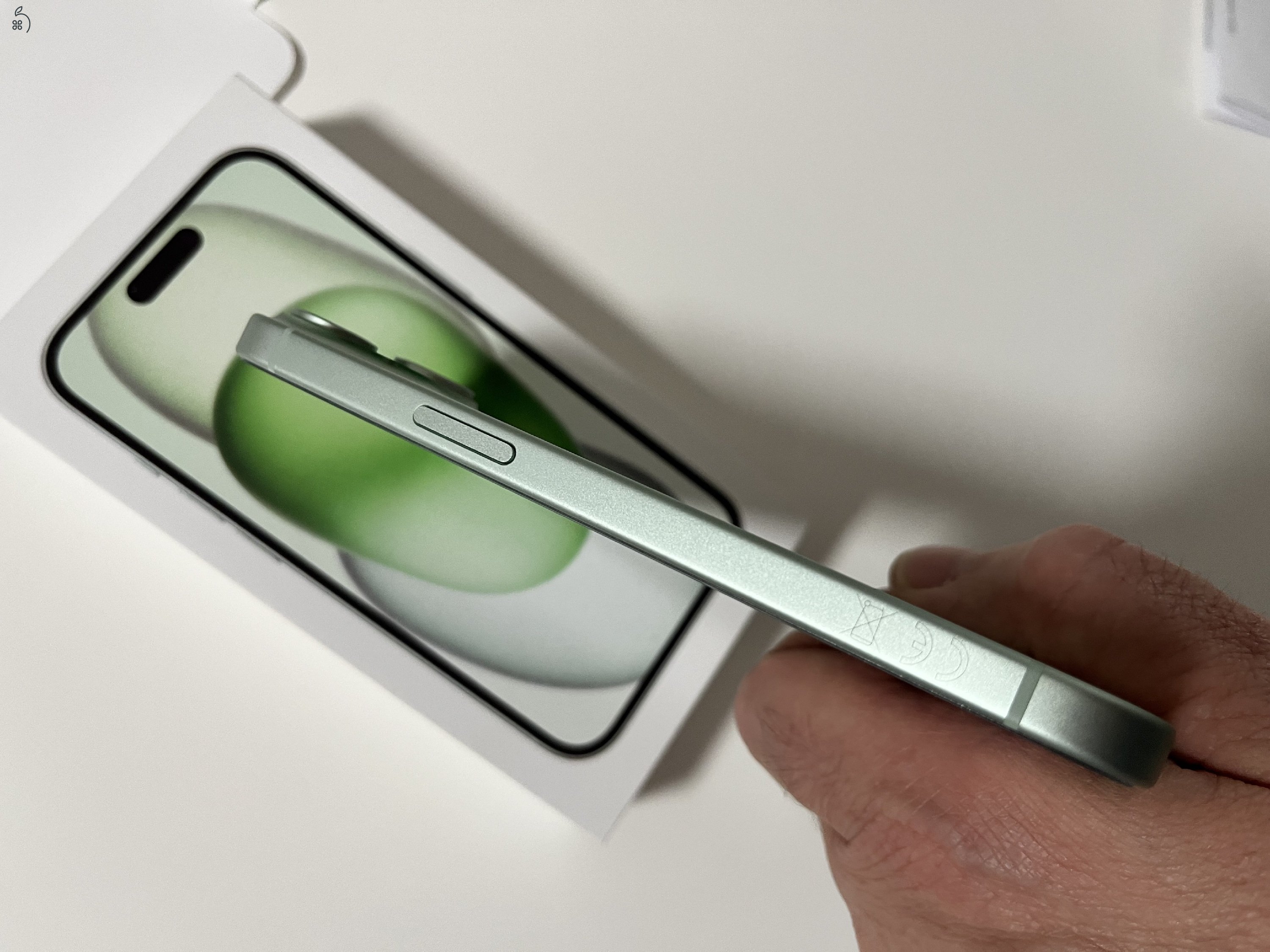 iPhone 15 128GB Apple garancia! Akku 100%!