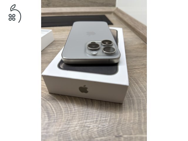 Iphone 15 pro 256 gb natúr titán hibátlan telefon eladó