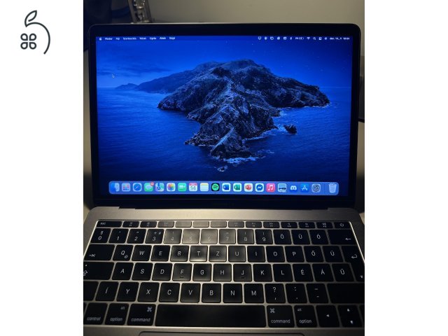 MacBook Pro 2016 Retina 256GB - 8GB (141 ciklus) Space gray