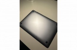 MacBook Pro 2016 Retina 256GB - 8GB (141 ciklus) Space gray