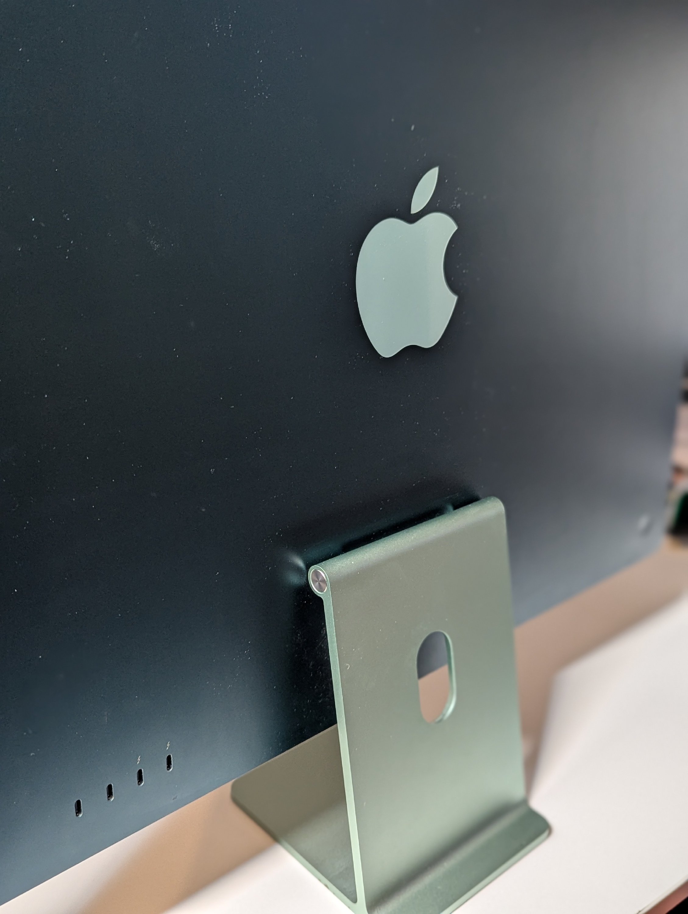 iMac M1 16/512GB zöld szín, megkímélt