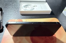 Eladó iphone 15 ajandék watch 4