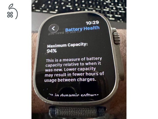 Apple Watch Ultra 2 GPS + Cellular, 49 mm-es titántok, kék Alpesi pánt - L