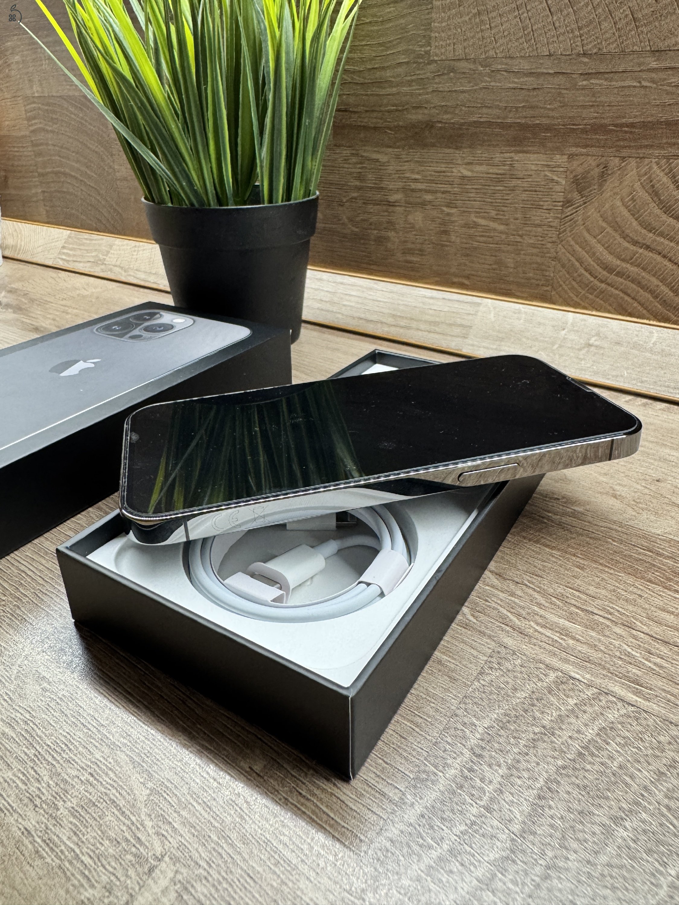 IPHONE 13 PRO - 86 % - Kártyafüggetlen - 128 GB – Makulátlan